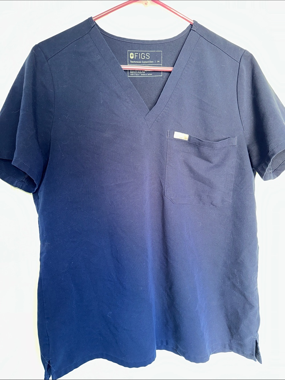 FIGS Men's Navy V-Neck Short Sleeve Scrub Top